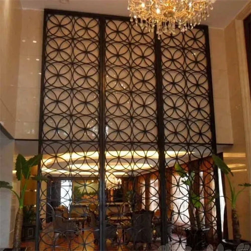 Laser-cut divider installation
