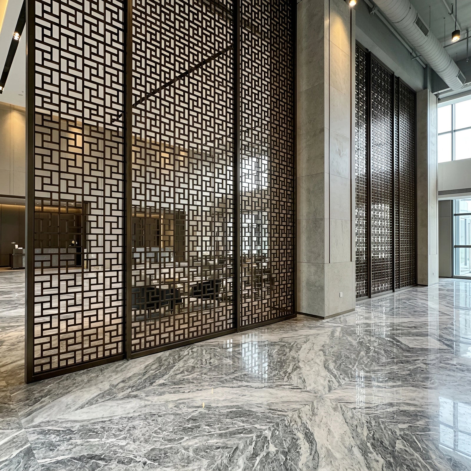 Xiamen Luxury Hotel Retro Bronze Feature Wall